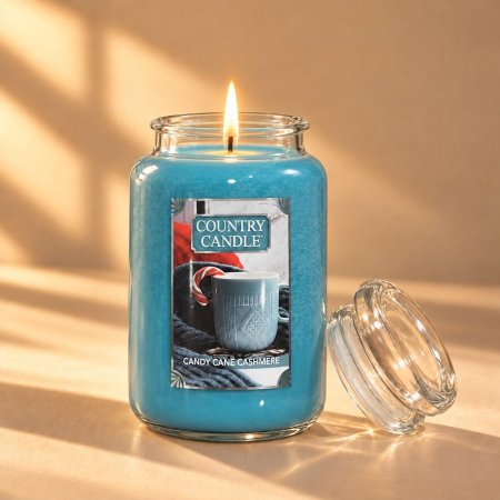 شمعة Country Candle – Candy Cane Cashmere